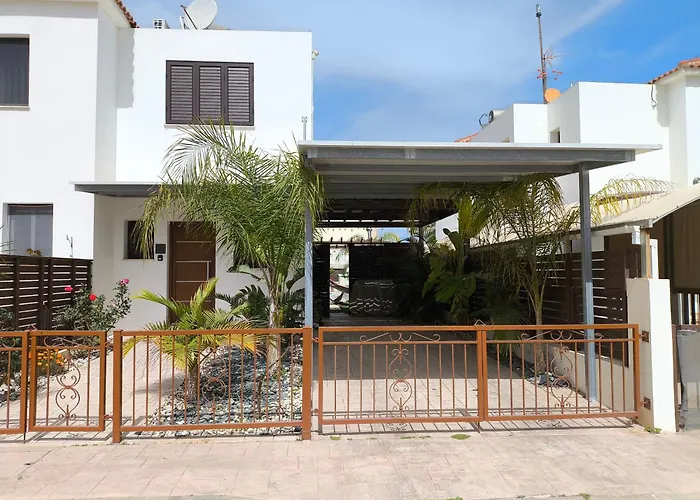 Casa Palmera Villa *