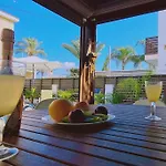 Casa Palmera Villa *