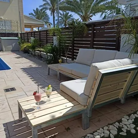 Casa Palmera Villa *