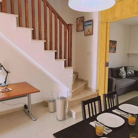 Casa Palmera Βίλα Παραλίμνι