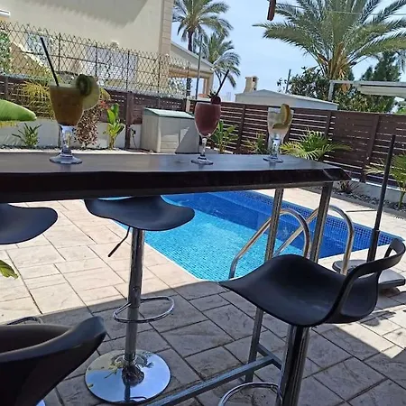 Βίλα Casa Palmera Παραλίμνι