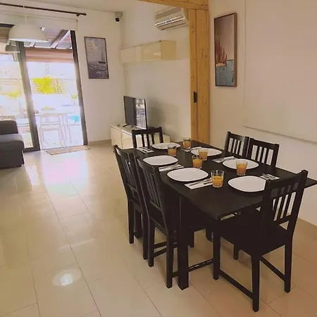 Casa Palmera Villa *