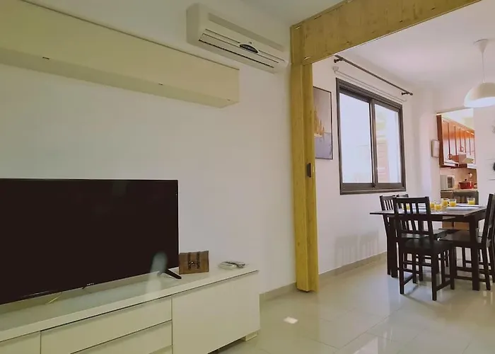 Casa Palmera Vila Paralimni